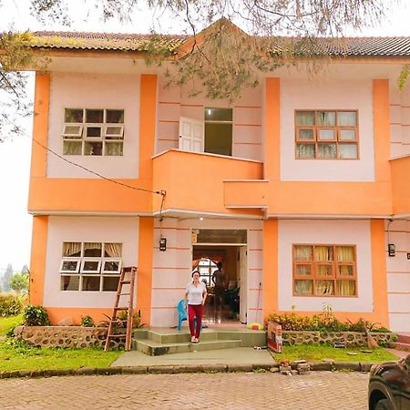 Villa Bukit Indah Brastagi / Berastagi Exteriér fotografie