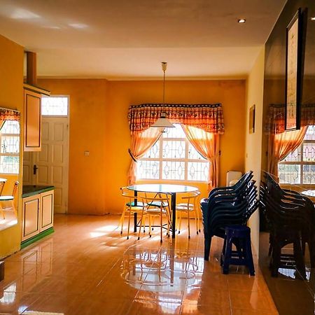 Villa Bukit Indah Brastagi / Berastagi Exteriér fotografie